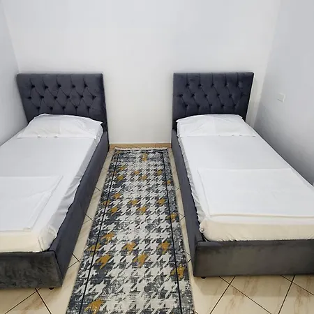 Vlora's Sea View Appartement